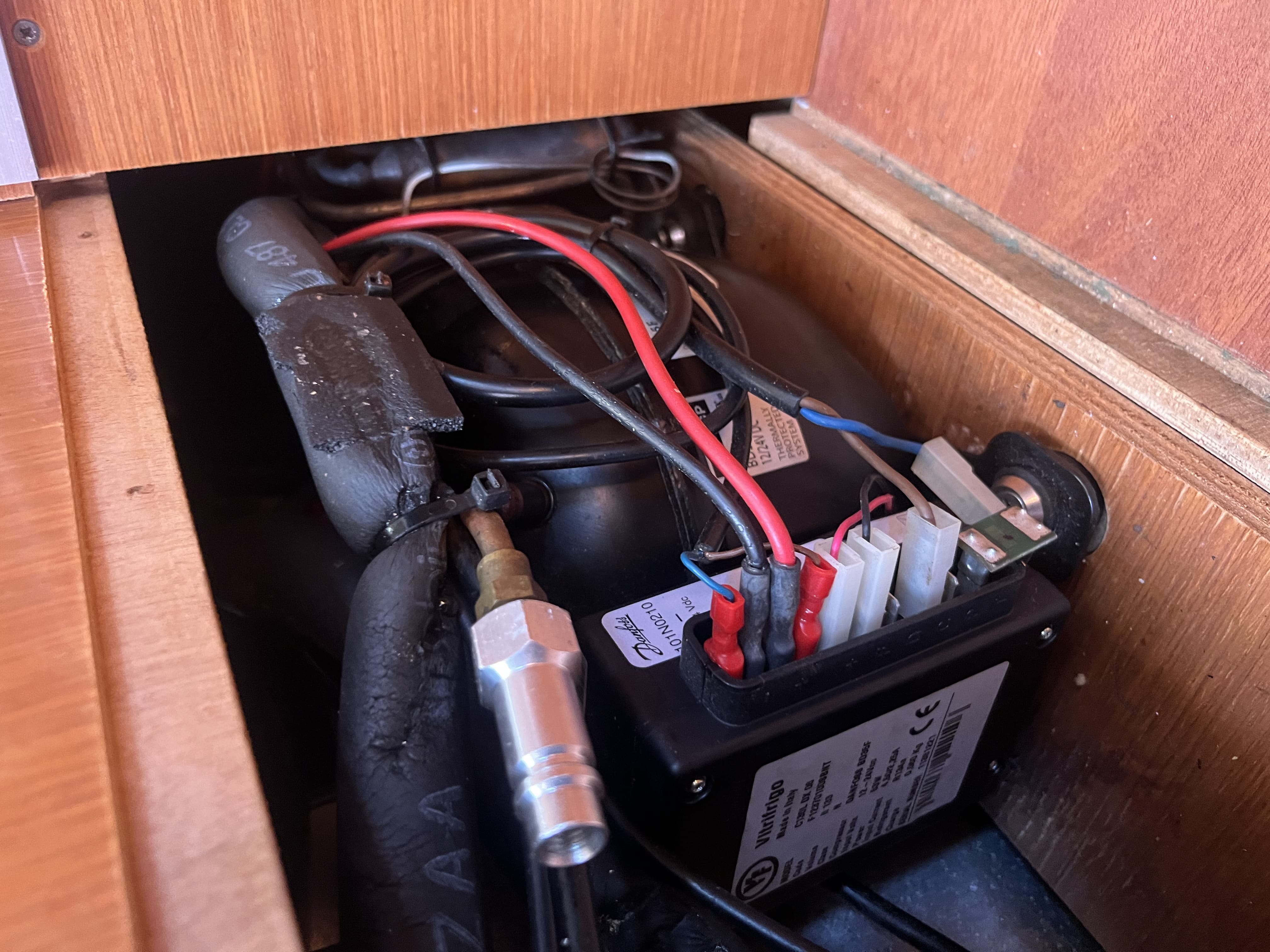 Marine HVAC unit